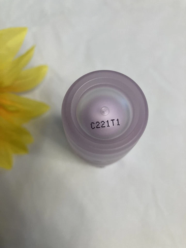 TATCHA~ The Liquid Silk Canvas Primer ~ 1 oz  NWOB - Image 3 of 3