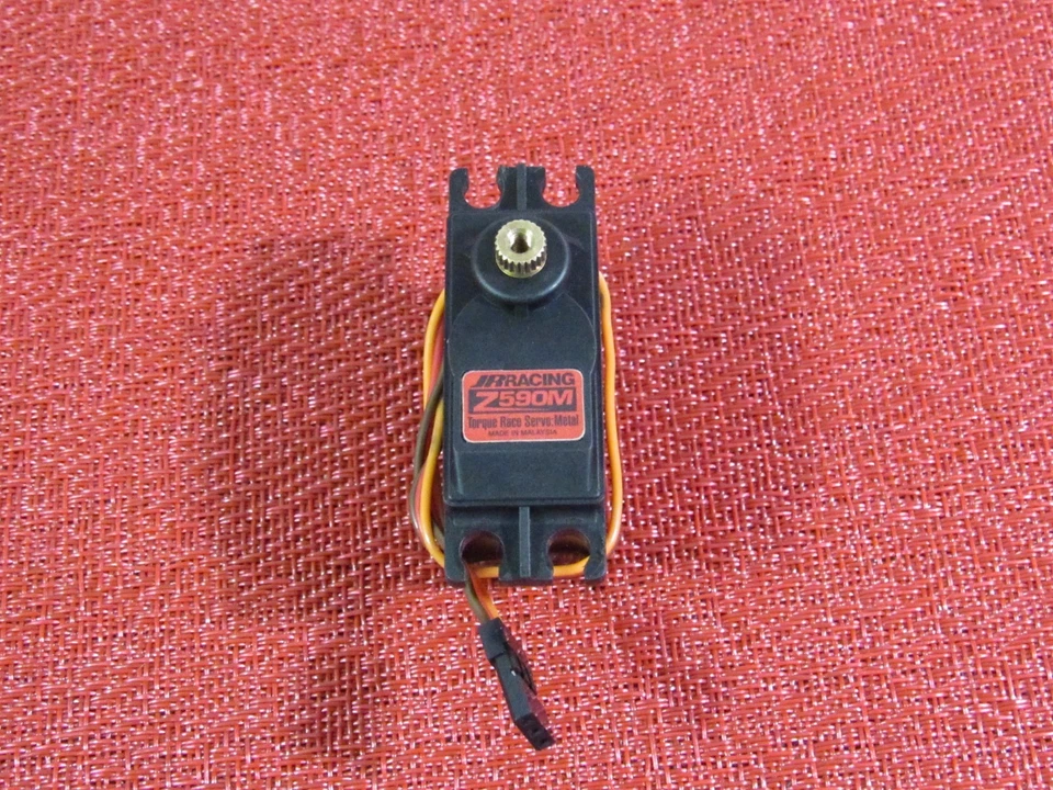 JR Racing Z590M High Torque Steering Metal Gear Servo. Losi LST2 AFT #1538 - Image 2 of 4