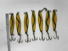 7 VINTAGE JERRY JIG JIGS 3 3/4 INCHES LONG "VERY RARE" YELLOW/GREEN