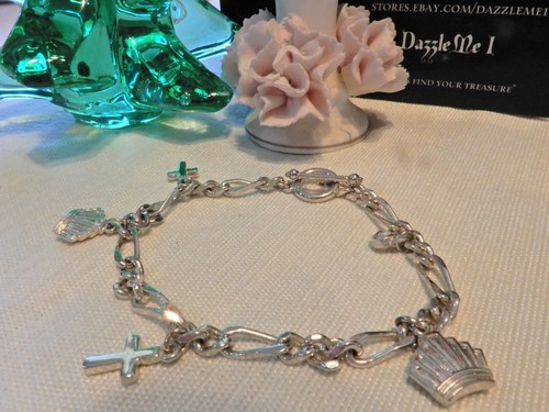 Silver tone Religious link Charm Bracelet w/Cross & Crowns ~ PRETTY ~ DEAL $$$ - Picture 6 of 11