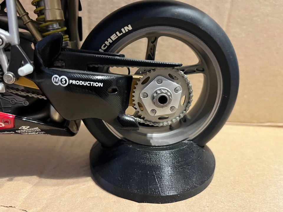 Minichamps 1/6 1:6 Motorcycle STAND WSBK Superbike Ducati Xtra Wide - Image 4 of 4