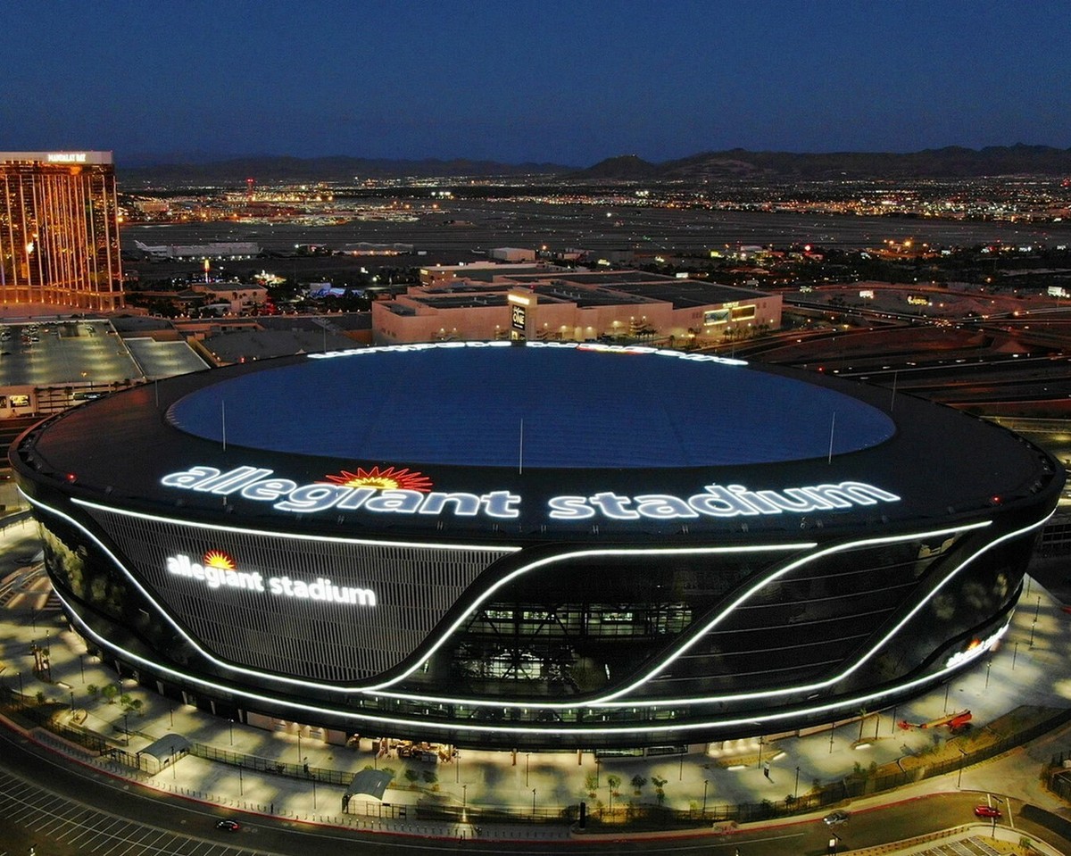ALLEGIANT STADIUM 8X10 PHOTO LAS VEGAS RAIDERS PICTURE NFL FOOTBALL EXTERIOR