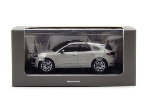 1/43 Porsche Macan Turbo 2019 Chalk Grey Minichamps Scale Model WAP 020 602 0J - Picture 3 of 4