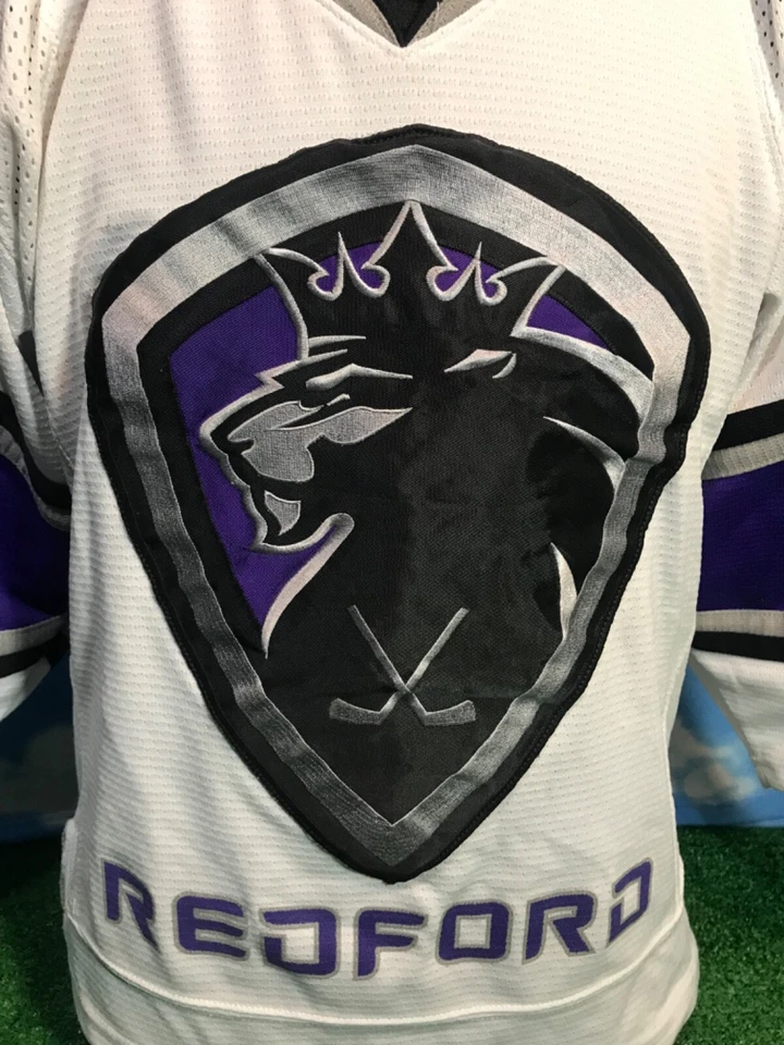 Redford lions cougars bengals tigers jersey Kobe Medium Shirt 44 J-1 - Image 4 of 4