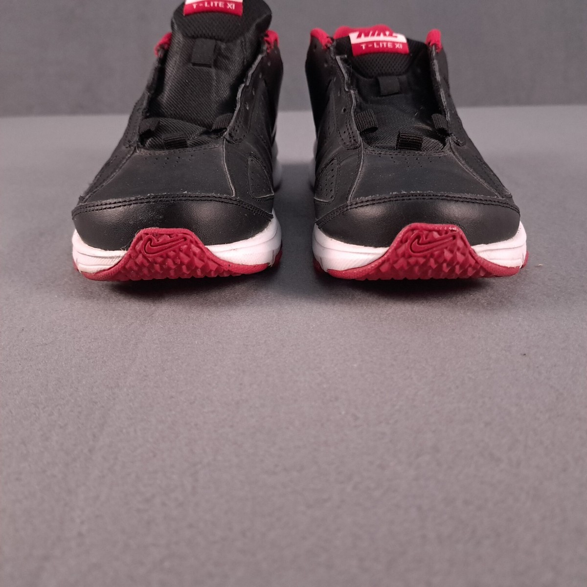 Nike T-Lite XL Sneakers Womens 8.5 Black Pink Trainer Nike T-Lite XL Sneakers Womens 8.5 Black Pink Trainer
