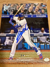 MLB Home Run Derby Champ. VLADAMIR GUERRERO JR   Signed Photo with COA