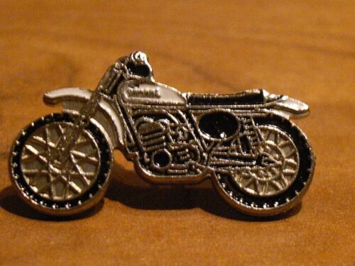 Motorcycle Pins - YAMAHA 250 MX (1972/1974)