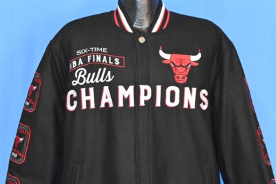 NWT CHICAGO BULLS 6 TIME NBA FINALS CHAMPIONS REVERSIBLE JACKET
