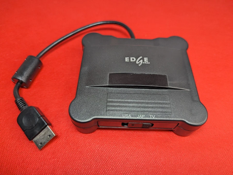 EDGE GAMES DC VGA BOX SERIE DREAMCAST 🙂 - Immagine 2 di 4