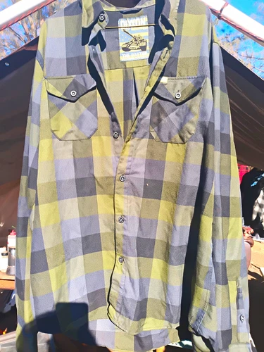 Dixxon The Patton Plaid Long Sleeve Button-Up Shirt Pockets Green Gray XLT - product listing photo