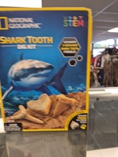 National Geographic Dig Kit: Shark Teeth Fossils, Shark Teeth Dig Kit