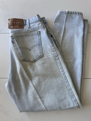 Vintage 90s LEVI'S 560 Loose Fit Tapered Leg Denim Jeans Light Wash W33 L30 USA