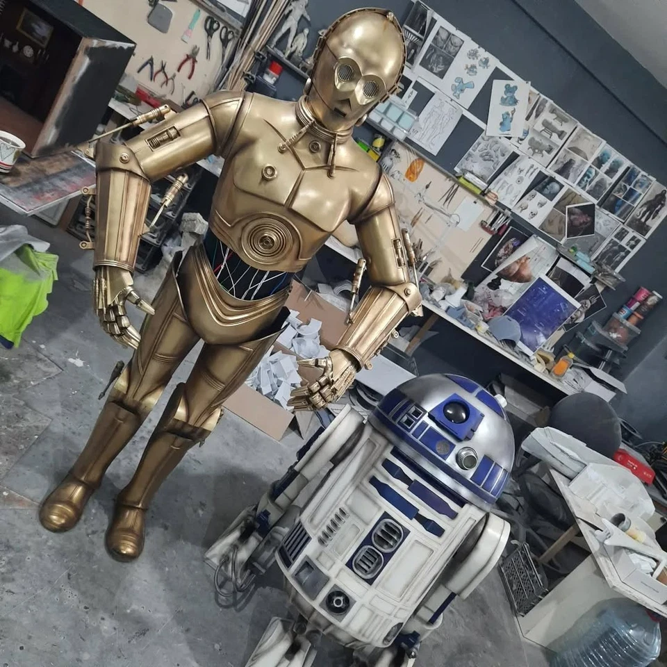 C-3PO 1:1 真人尺寸 LED 雕像 | 手工制作 ABS 和树脂机器人人偶 | 星球大战 — 第 3/4 张图片