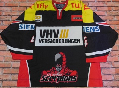 Signiertes Swiss Ice Hockey Trikot Eishockey Zürich. Size S (Gebraucht