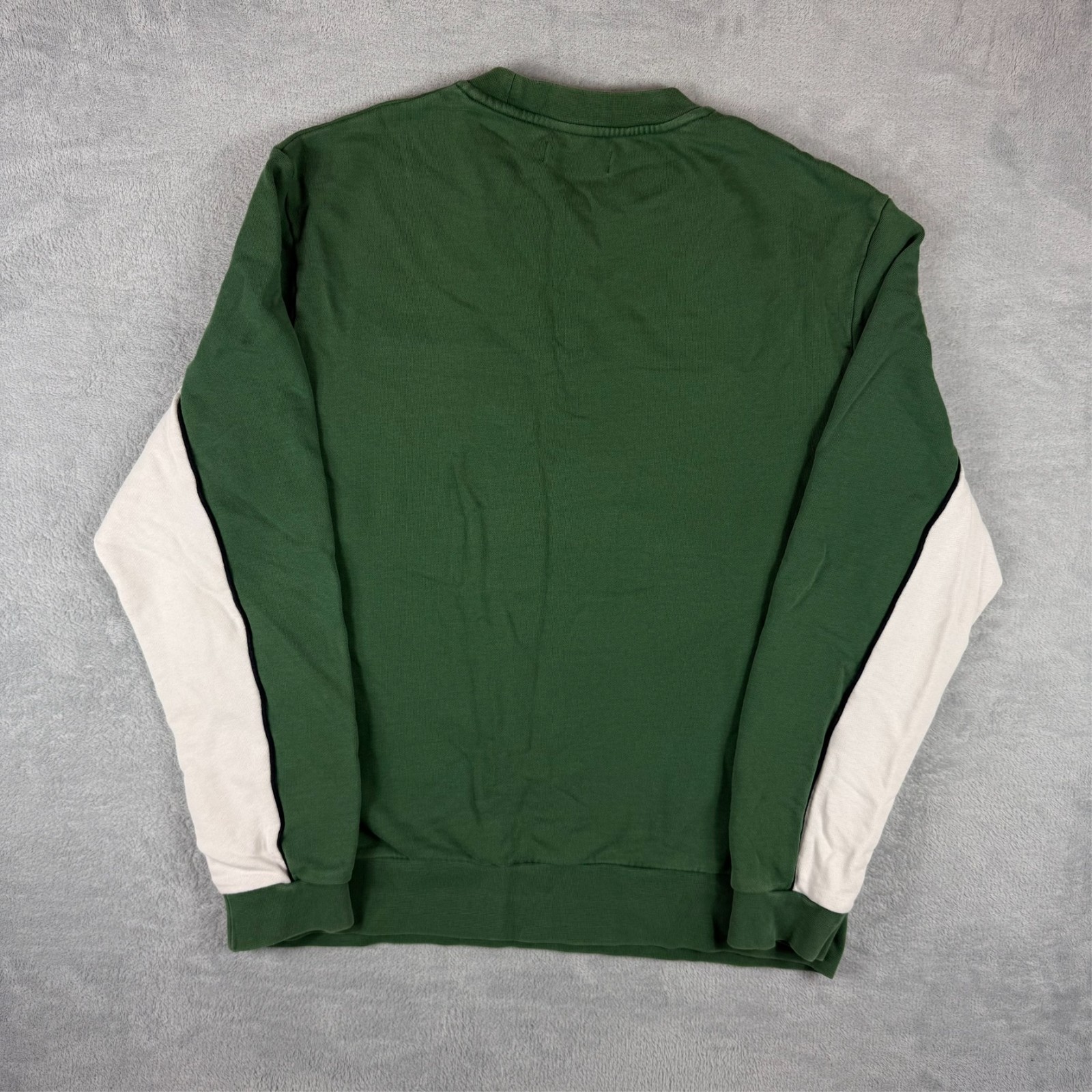 Vintage Fred Perry 2000's Green White Laurel Wreath Spellout Medium Sweatshirt image 8