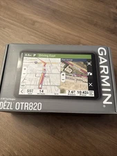 *BRAND NEW IN BOX* GARMIN dezl OTR820 8in GPS Truck Navigator (010-02925-00)