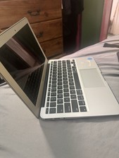 Apple MacBook Air 11-inch Silver Laptop MagSafe Built-in Webcam Wi-Fi