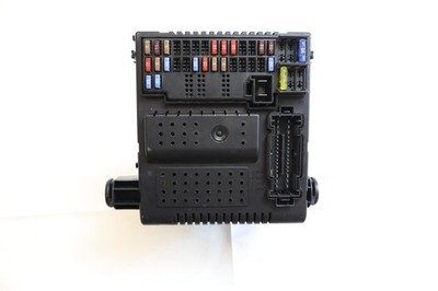 2005-2008 Volvo V60 OEM V70 V80 XC90 Engine Fuse Box Central Electronic Module