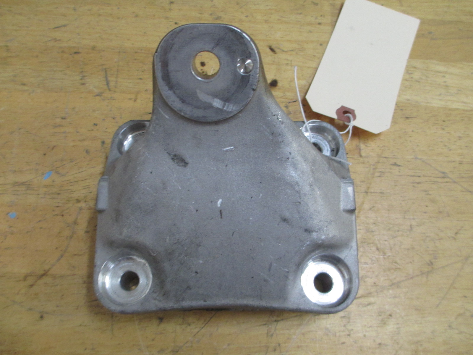 Ferrari 458 - RH Motor / Engine Mount # 255568