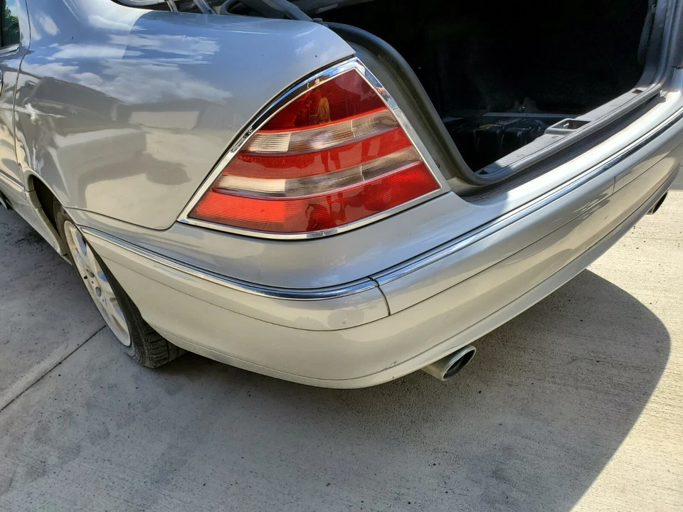 Mercedes-Benz W220 S430 S500 1999 01 02 03 04 05 06 parachoques trasero completo plateado Foto 3 de 3