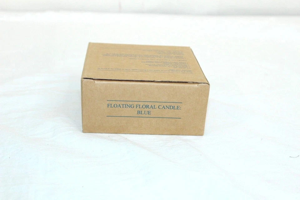 Nuevo en Caja Vela Flotante Avon Azul Floral Flor Margarita Jardín Boda Fiesta Foto 4 de 4