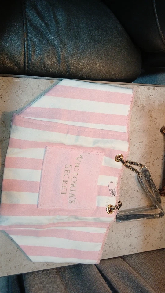 Bolso de Mano Grande Victoria's Secret Para Mujer Rosa a Rayas Lona para Pasar la Noche Foto 3 de 4