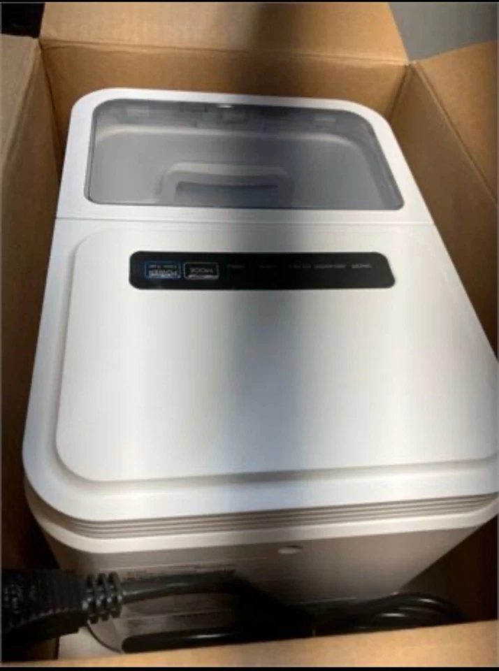 Máquina de hielo de encimera Midea Foto 2 de 2