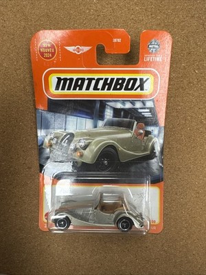 Matchbox Car - Die cast car Morgan Plus Four - metallic lt gold/silver NIP