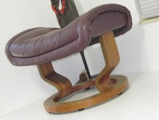 Ekornes Stressless Ottoman Purple Leather on Teak hassock footrest chair 10S