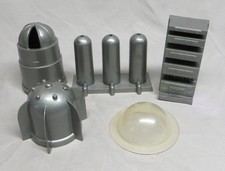 Rare HTF Vintage Marx Tom Corbett Space Port Parts Accessories VG