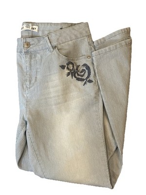 Artisan NY Blue White Pinstripe Skinny Jeans Sz 6 Floral Boho Embroidered Pocket