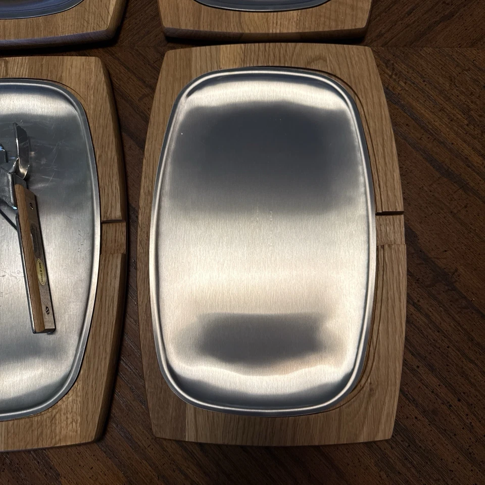 VPC Stainless Steel Fajita/Steak Sizzler Plate with wooden trivet + gripper tong - Image 2 of 4