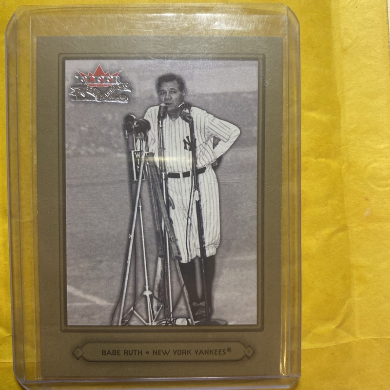 Babe Ruth 2002 Fleer Fall Classic #16 Yankees New York Yankees PWE 