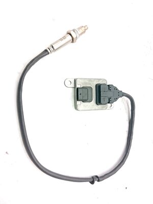 パーツ NOK 2012-2020 Hino 268 338 7.7L Nitrogen Oxide (NOx) Sensor