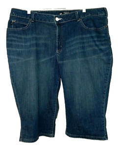 Lee Modern Series Curvy Fit Denim Bermuda Shorts 22W, slimming dark wash blue