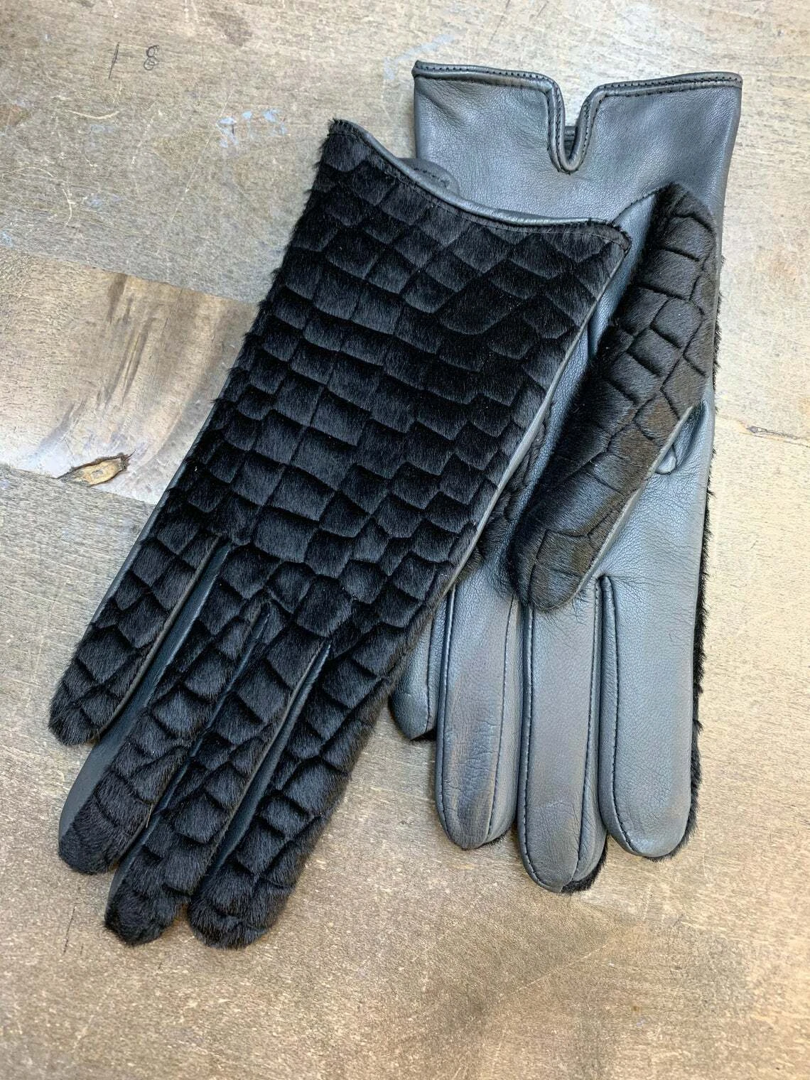 Driving Leather Gloves for Women's with Fur Black Handmade