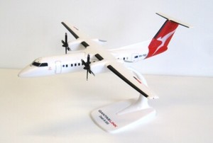 Dash 8 Model for sale | eBay