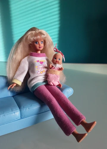 "MATTEL" Barbie "Babysitter Skipper", vintage, modello 1987.