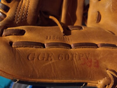 Mizuno Global Elite baseball glove 11.5