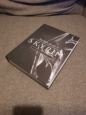 Elder Scrolls V: Skyrim Special Edition (Collectors Edition Guide