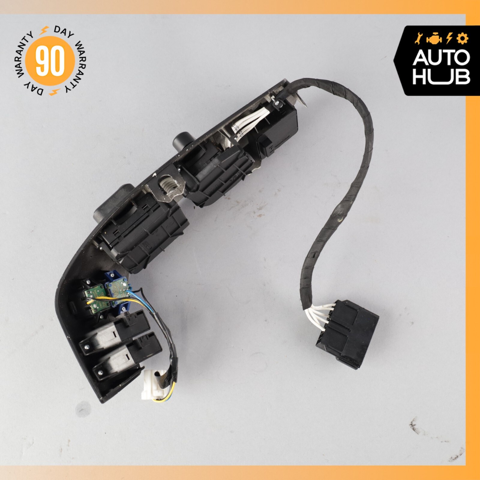 03-13 Maserati Quattroporte M139 Front Left Seat Control Memory Switch OEM