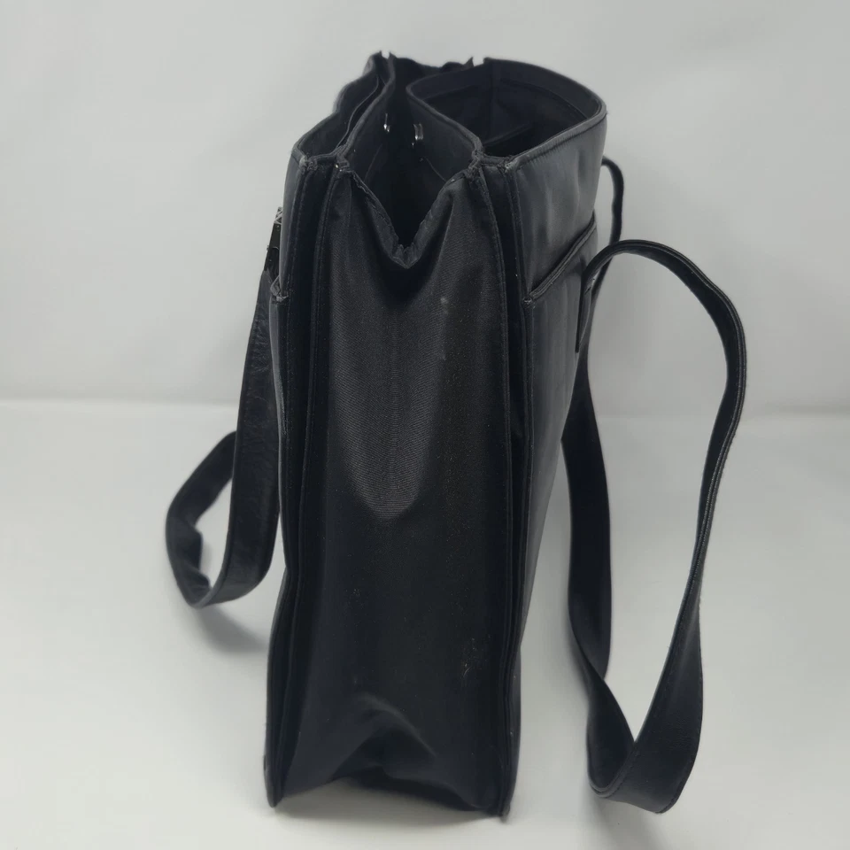 Bolso de Mano Wilsons Cuero Negro Doble Correa para Laptop con Accesorios  Foto 3 de 4