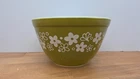 Vintage Pyrex 750ml "Spring Blossom/Crazy Daisy" Green Round Mixing Bowl 401