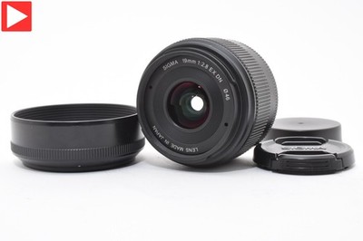 Near Mint Sigma 19mm f/2.8 EX DN Wide Angle Lens for Micro Four Thirds MFT Japan