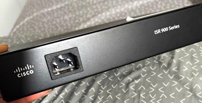 Cisco ISR 900 C921-4P V01 Rack Mount Router 4 LAN 1 WAN 1Gbps RJ-45