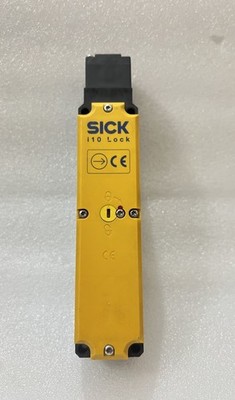 SICK i10-E0233 SOLENOID DOOR INTERLOCK SAFETY SWITCH