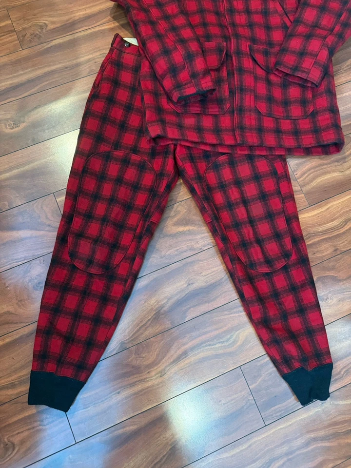 VTG Woolrich Wool Suit 2 Pc Set Red Black Plaid Hunting Coat Jacket M /Pants R - Image 4 of 4