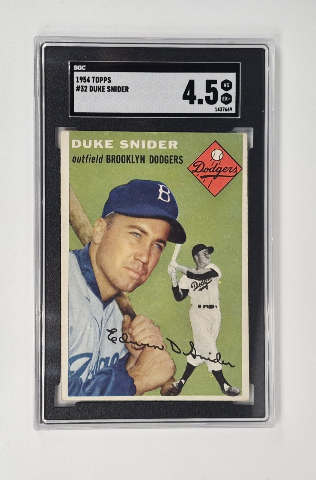SGC GRADED 4.5 VG-EX+ VINTAGE 1954 Topps Duke Snider #32 BROOKLYN DODGERS HOF