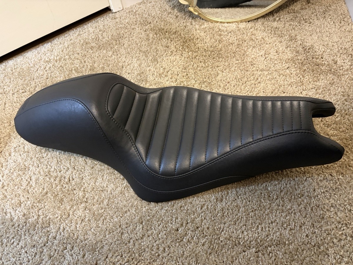 値下Mustang ハーレーダビッドソンスポーツスターカフェシート 76691 Mustang - 76691 - Cafe Seat for sale online | eBay