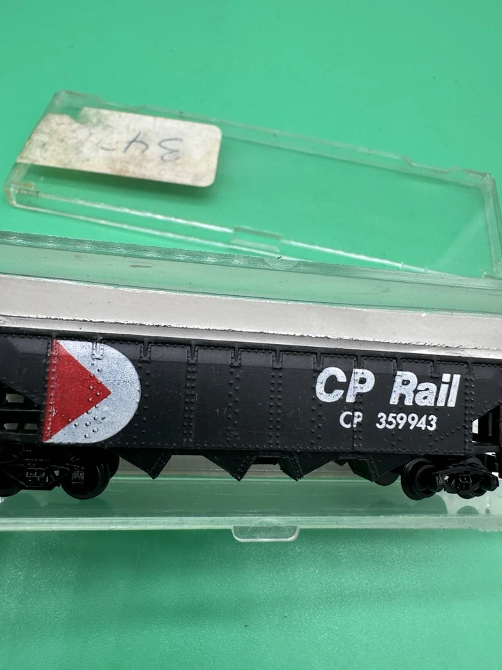 N Scale - Model Power 3476 - Twin Bay Hopper, CP Rail CP359943  789012  NIB - Image 3 of 4